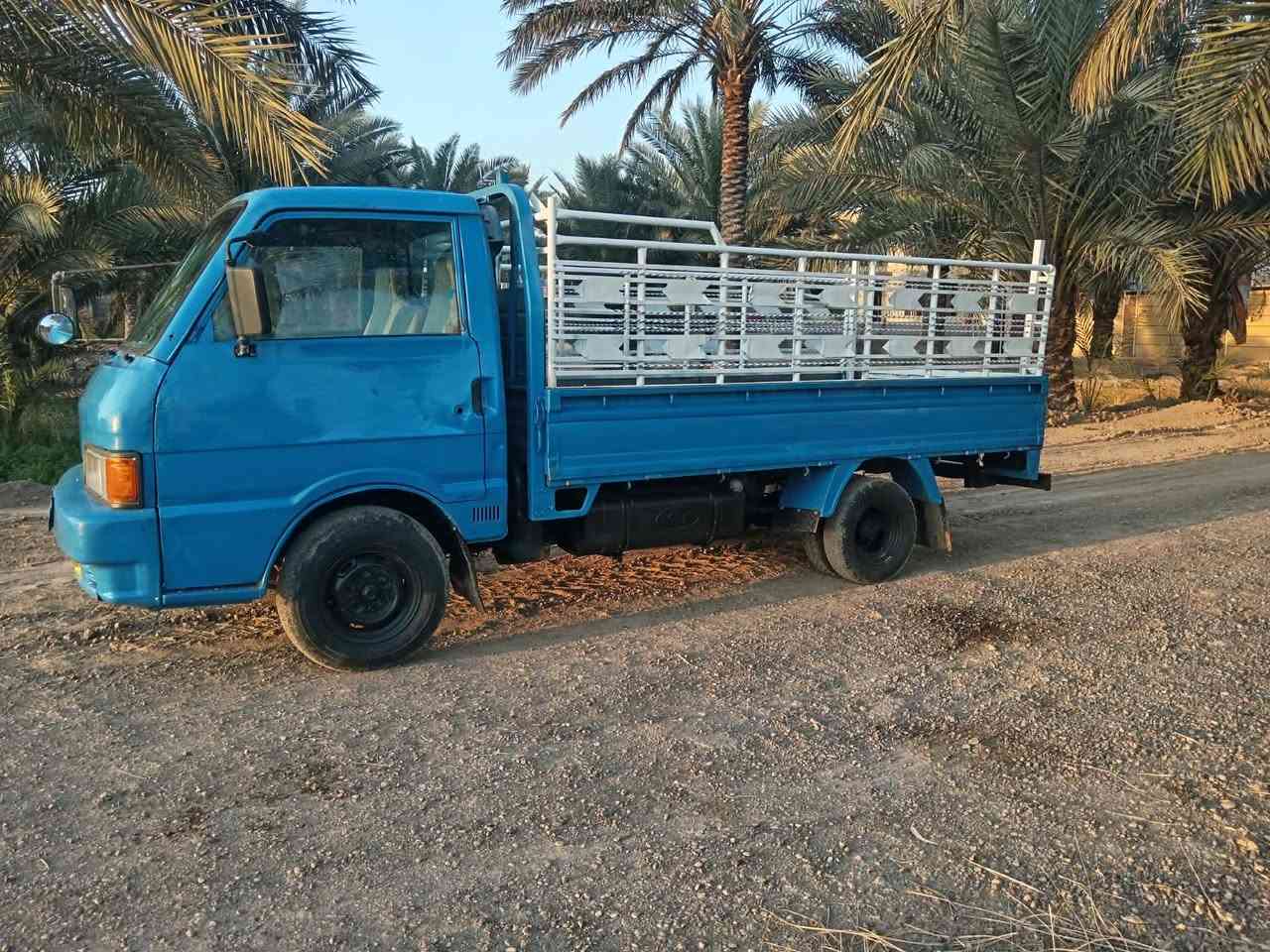 سلام عليكم
كيا 94 كير محرك حداديه مكفولات تخم تاير جديد 

السعر 29 بيه مجال الشراي ويدلل مال جناي جاهزه الاخير 

محرك وكير بل جيس سيارة جاهزة مال شغل 

رقم بغداد مكاني بابل مشروع المسيب ***********
