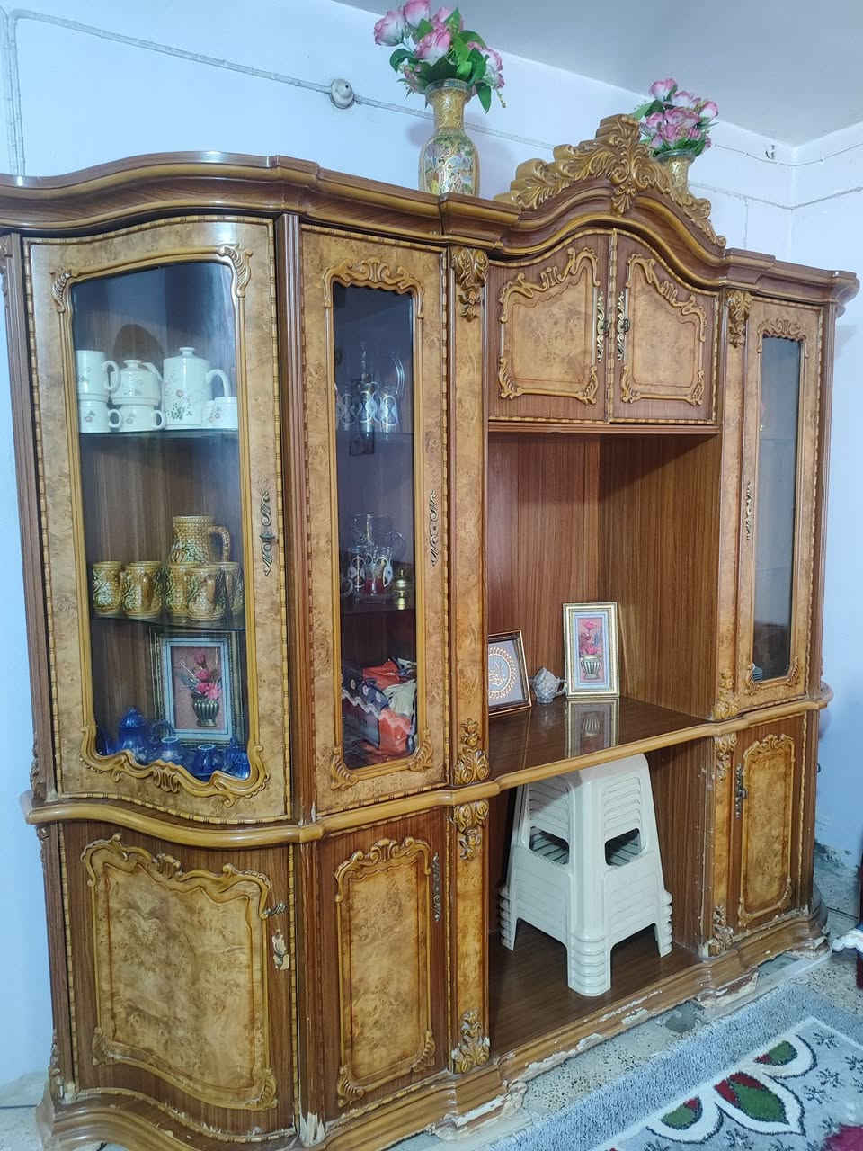 معرض للبيع نضافه فول كبالك منضر جميل جدا العنوان محاويل حي ابو سديرة 
***********
