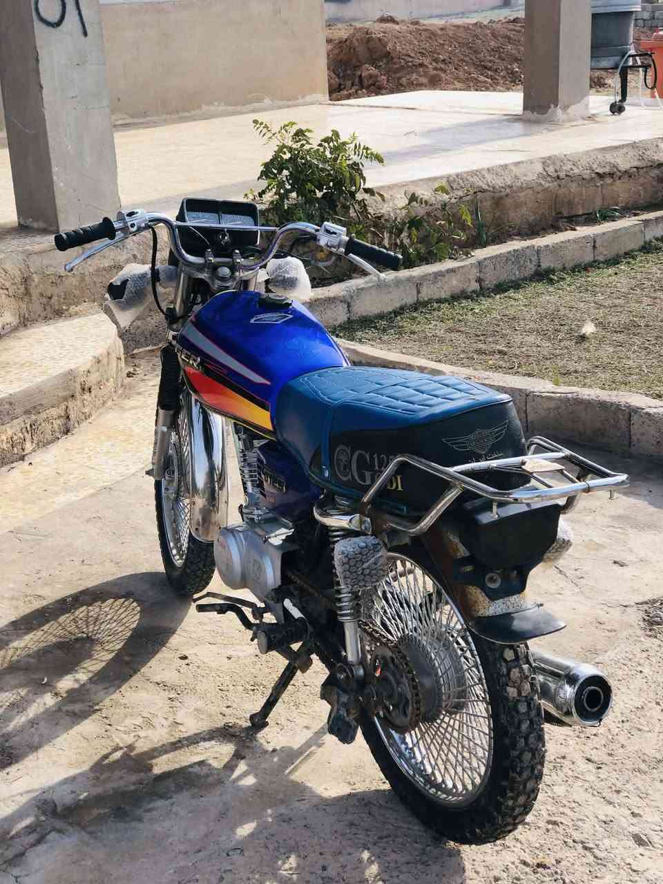 مطور 2020محرك معمر جديد ويرمنيه شغاله السعر 350وبي مجال الرقم ***********
