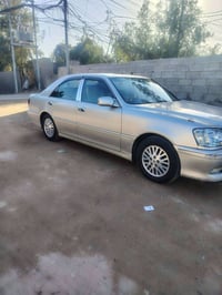 دكمتين كرستال • مكفولة مكينه وكير • مالك واحد