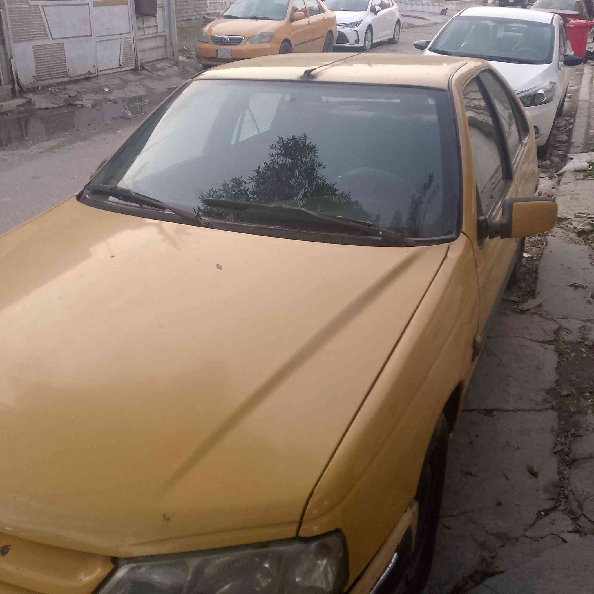 عندي بيجو بارس للبيع موديل 2015للاستفسار الاتصال على ***********
