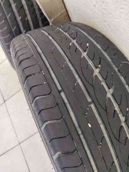 للبيع المكان بابل القاسم
السعر ٤٢٥ هنا وتايراتهم تايرات قبل أسبوعين شادهم
حجم ٢٠ اصلي مابيهن اي عيوب كبل جيب وشد حتى بلنص ماخذلهم امانه الله للاستفسار ***********
