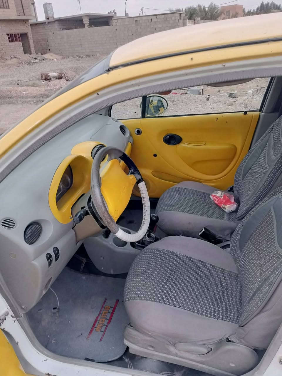 ***********  العنوان تكريت القادسيه حي الضباط
سلام عليكم سياره كيو كيو للبيع سعره١٥ وبيها مجال موديل ٢٠٠٨ فقط درايم شفت
