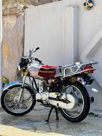 4كير للبيع مكينه شلامچه موديل 2025ب750وبيه مجال  الرقم 07762296099