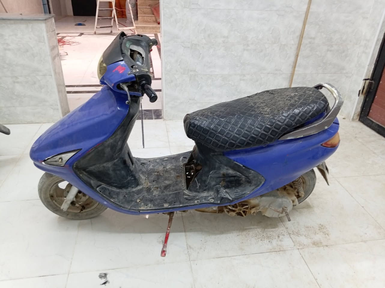 السلام عليكم دراجه فراشه للبيع سعر 250 بيها مجال مكاني بصره والخصيب قرب  مهجران قرب مدرسه الشمس حياكم الله ***********
