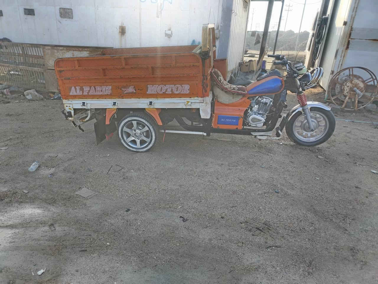 ستوته فرس البيع محرك جديده كهربايات جديده تايرات جديدي ستوته ما ناقصه شي مكاني  القرنه السعر خاص ***********
