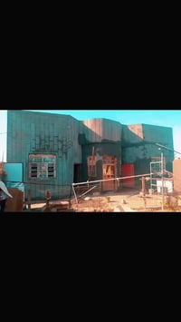 اسلام اعليكم خلفه لبخ متفرغ  حالين واني بخدمت اي واحد اشتغل عل متر وبل...