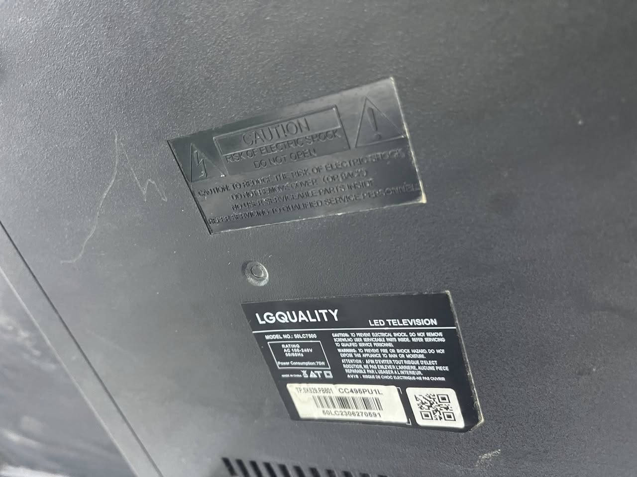 شاشه بلازمه مستعمل قليل نظيف 50حجم LG QUALITY نت فول موصفات 175الف نهايه قفل اي ستفسر عل***********
