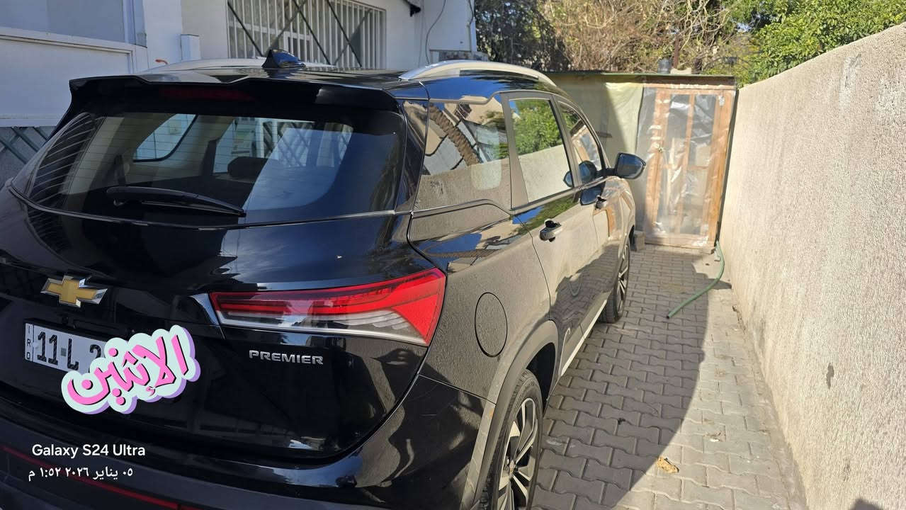 بيع فقط . بيع فقط 
بيع فقط بيع فقط
بدون مراوس
بدون مراوس
#بلاش بلاش بلاش🚗🚗🚗
#ماكو هيج سعر لو تفتر المعارض كلها👀👀
#شوفرليت#كابتيفا- #برمير- #اعلى فئة فول فول مواصفات
#موديل2024
#مكفولة كفالة عامة
#ماشي15.800
-7راكب الضمان3سنوات
مع صيانة مجانية داخل شركة المنصور للسيارات.

#محركV4-1.5تيربو-القدرة الحصانية148حصان مع ناقل حركة كير نوعCVTاتوماتيك
واجهات أمامية وخلفية جديدة
ميزة دخول المركبة بدون مفتاح
بصمة عدد2
العجلات المعدنية بقياس18بوصة
مصابيح أماميةLEDاوتوماتكية
مصابيح خلفية LED
فتحة سقف بانورامي
مرايا خارجية مع إشارات الانعطاف
تحكم في الصوت ومثبت السرعة من عجلة المقود(تحكم استرين اتجاهين)
وسادات هوائية عدد6（أريباك)
كآمرات عدد4
نظام صوتي مع6سماعات
نظام مراقبة ضغط الإطارات
نظام المساعدة على الركن الأمامي(حساسات امامية)
نظام المساعدة على الركن الخلفي
(حساسات خلفية)
نظام الثبات الإلكتروني
Auto Hold
Android Auto
Apple Car Play
USB , Type C , Bluetooth
هاند بريك-دكمة(كهرباء)
شاشة لمس ملونة قياس
شاشة العدادات الرقمية قياس7بوصه
تحكم تكييف أتوماتيكي مع وجود قطعتين تبريد
نوافذ كهربائية التحكم

مقاعد مخمل7راكب
بداية شرائي غلفتة 
جلد ياباني
 ارضية ومقاعد جلد

تعديل مقعد السائق كهربائيا ب6وضعيات
تحكم كهربائي بالمرايا الجانبية
رقم بغداد باسمي
هزة وفحص ورقم جديد
موجودة ب بغداد
اكتب ( يا الله ) وصعد المنشور
للمعلومات اتصل على الرقم

***********
متوفر واتس اب على الأرقام

السعر 160$
