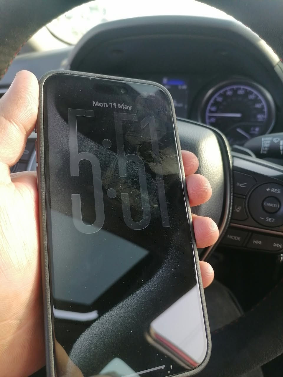 Iphone 15 pro max
Battery 92
2sim
256G
شاشه مبدل وسماعه واكف داخلي فقط
باقي شغالي كلشي
360$

اربيل

***********
