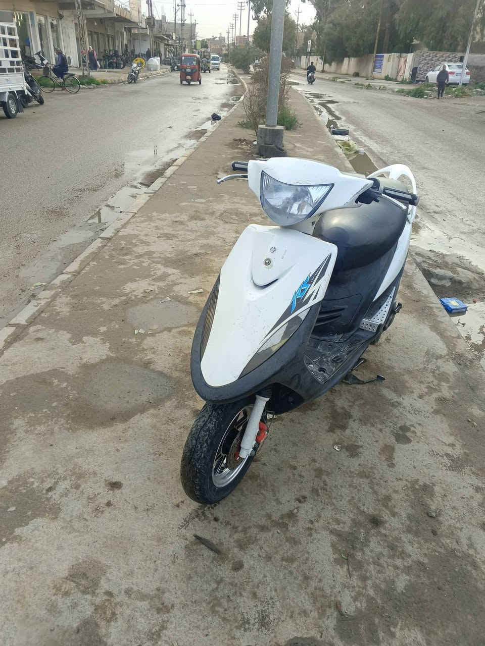 دراجه ماكس مكفوله وكاله الشراي يتصل ***********مكاني بعقوبه
