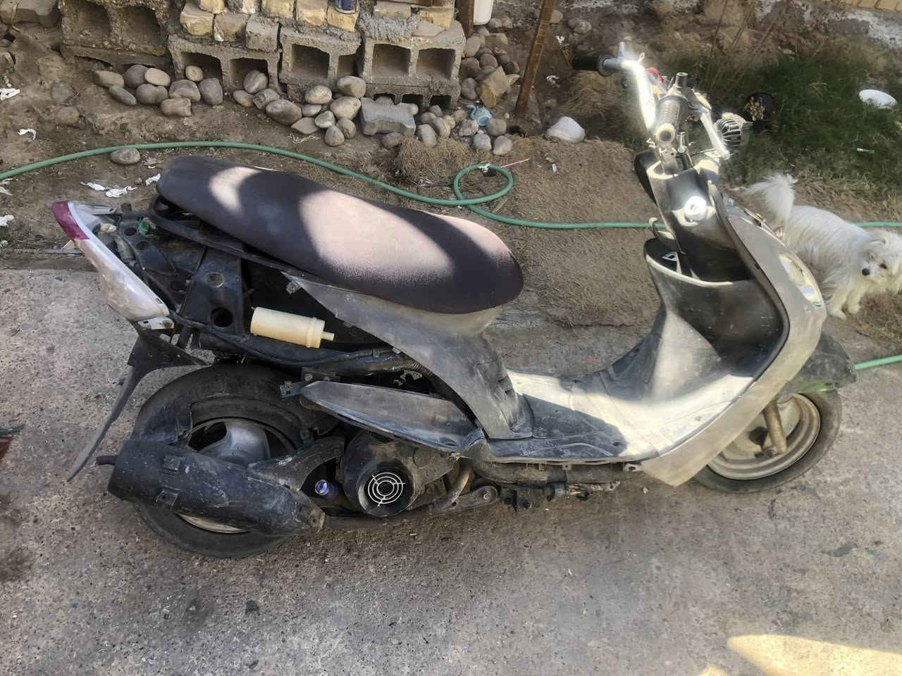 السلام عليكم 
دراجه ماكس منغولي للبيع
دراجه شلعه ومعدل فول بس يرادله شويه ترتيبات 
وكهربائيات همين مكينته فول رايدة ب350 وبيه مجال حگ الجيه مكاني (بغداد/الحسينية الراشدية)
رقمي ***********
اذا مو شراي لا تتصل رجاءً
