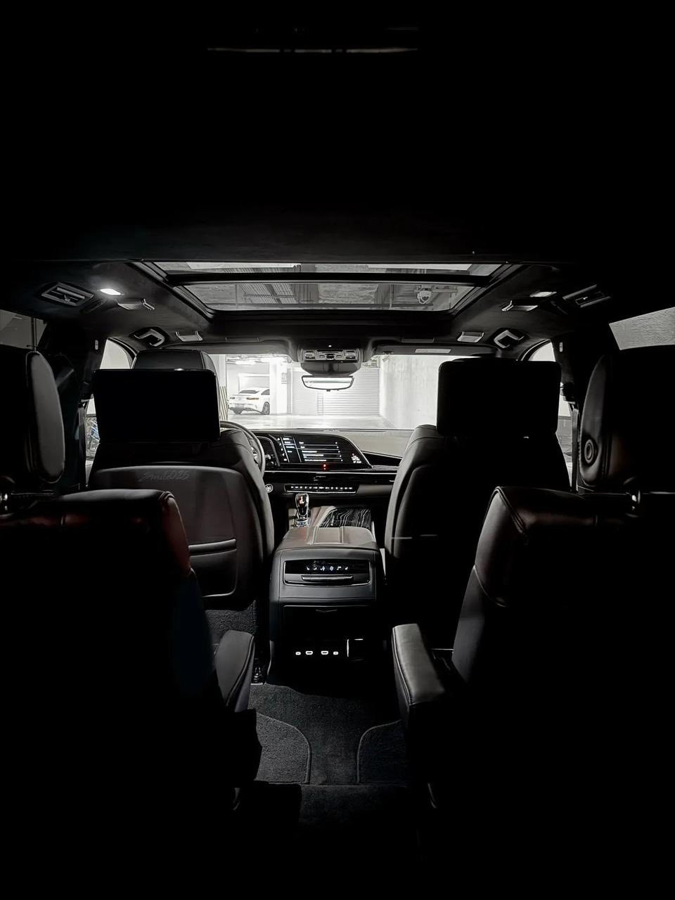 بۆفرۆشتن. 🇺🇸📦🖤🇺🇸للبیع

کادیلاک اسکالید 2022  ئێسپرێسۆ 
ماوەی ڕۆیشتن 51000کم
کامل PPF کراوە زەمانی 10ساڵ
قەبارەی بزوێنەر 8 پستۆن 6.2
سەنەوی و هەزەی نوێیە کتابی جام ڕەشی ساڵێکی نوێکراوەتەوە 
شوێن لە هەولێرە 

سەیارەکە لەسەر دەقی شەریکە ماوەتەوە بێ بۆیاغ بێ سارد کلین تایتڵ لۆک لۆکە لەسەر دەقی شەریکە ماوەتەوە .
سەیارەکە مەکینەو گێڕی بە شەرتە برغوی لێ بانەدراوە بە شەرتی هەموو فەحسێک تەنها لە شەریکەی مەنصوڕ سێرڤس و ڕۆنی گۆڕدراوە 

مواسەفات ١/١ فوول ئیسبریسو سەقف شامواو ٣٦ سەماعە 
سەقف شاموا -دۆسە کارەبا -  ٣٦ سەماعە - دەرگا شەفت - پانۆراما - کوشن مەساج - کوش سارد و گەرم - کوشنی دواوە 

سارد - هەردوو کوشن خەزن - بەصمە - شەغال - ٤ شاشە - ٥ کامێرا -  سندوق کارەبایی و شەق - ڕاگری نشێوی - کامێرا 360 - ڕاداری هەر ٤ لا و پێش و دوا ڕاداری ئاوێنە ڕاداری خەتی جادە و 

سوکان خۆیی لێی ئەخوڕێ حەساس - ٥ بەسمە - دیاریکردنی خێرای - هەستەوەری باران - ٤شاشە - سیستەمی کلیلی زیرەک - کۆنترۆلکردنی پلەی گەرمی ئۆتۆماتیکی - یاریدەدەری ستۆپ کردن - کوشن کارەبایی -  لایت لید - کۆنترۆڵی تراکشن  - داتا شۆ - سوکان هیتەر - داشبۆرد شاشە - روناککەرەوەی ژورەوە - 

سستەمی ئایفۆن - شەغال - 4x4 - 3 مەقعەد - رادار - بارگاویکردنی بێتەل - بلاجکتۆر و زۆر زۆر مواسەفاتی تر .

سعر /في التعليق يتم الرد فورا على المسنجر ✍🏻

نرخ/ لە کۆمێنت بنوسە یەکسەر وەڵام دەدەیتەوە 📮

ژم / *********** بەس واتس ئەپ
