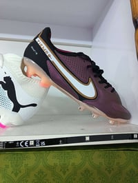 لابجين ماركه اصلي مال امزون بريطاني سعر 25الف مكان بغداد ٠٧٧٧٦٩٥٥٦٩٧