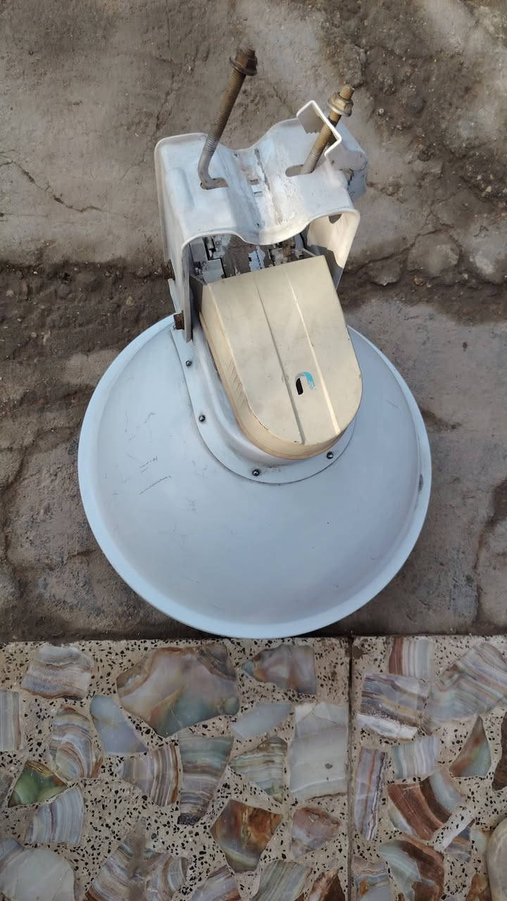 السلام عليكم دشات ٢٣ زاويه للبيع
سعر القطعه ٦٠ الف
مكاني بابل وتوصيل موجود 

للاتصال ***********
