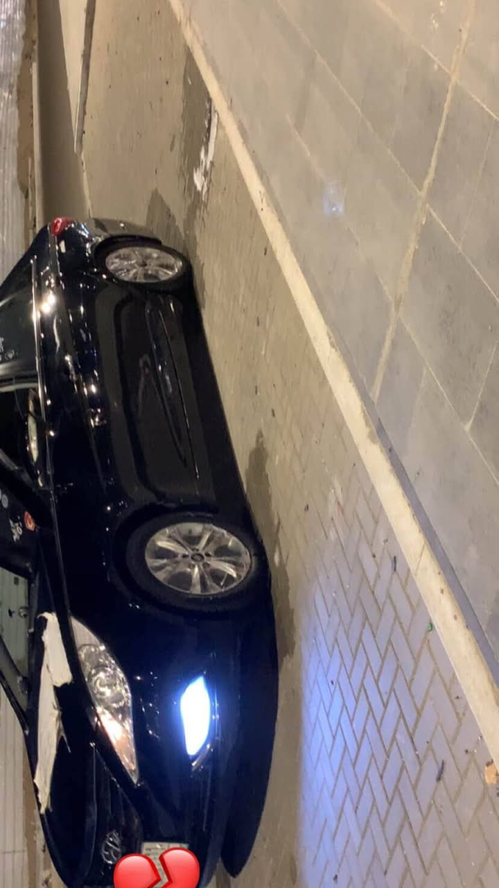 السلام عليكم عندي سوناتا بانزين للبيع فول مواصفات عدة بصمة وفتحة كصة جنطة سيارة جاهزة من كلشي لي تفيدة يجي خاص محتاج واريد أبيعها موديل 14 اصل سعرها 50 وبيها مجال مكينة دوش 2000 شراي يتصل ***********
