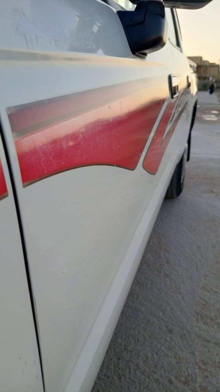 سلام عليكم البيع بيكم جمره مديل 2003سيار مكينه كير شاصي كهربائية تبريد ثلج سيارة جديدة  كفاله عامه رقم نكليزي سنويه 2030 سيارة ماشتغله جديدة بمعنه الكلمه  السعر 118وبيه مجال مكانك ناصريه قضاه الرفاعي ***********
