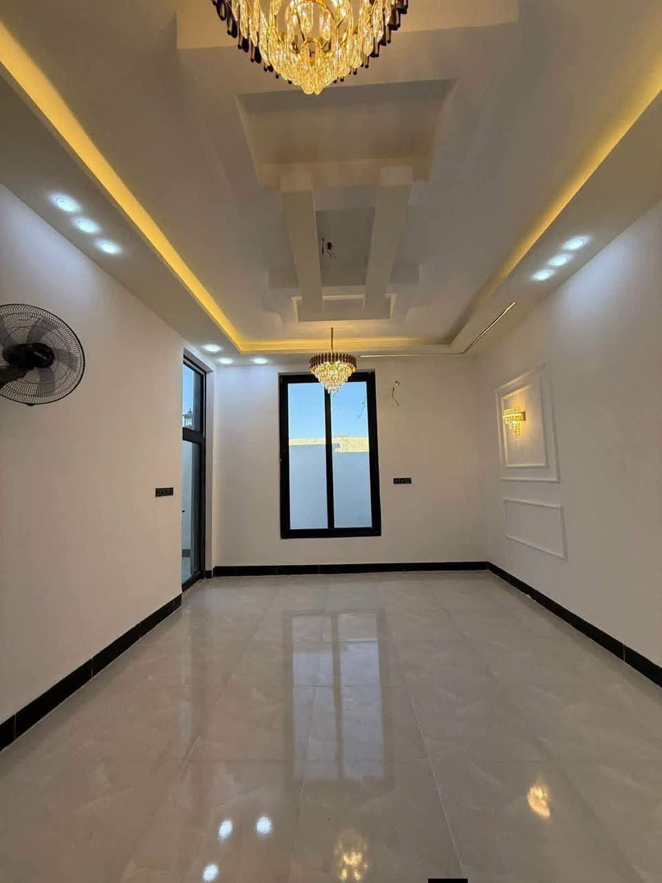 ✅ 
مساحه150 متر #طابو_زراعي  سند ٢٥

🤑 سعر والوحده 82لبيت 🤑وبيه مجال  🤑

تفاصيل لبيت (( موجود🎥📷 فيديو كامل للبيت
غرفه نو2// مطبخ// صاله// استقبال// صحيات خارج وداخل 

عنوان البيت  نجف مقابل قرية لغدير 

بناء ممتاز// اساس وسقف صب 
طابوق 🧱 جمهوري

كل البيت #سقوف_ثانويه

كل الخدمات موجوده 
مدارس 🏫 سوق #تبليط 

مقابل  قرية الغدير  ***********
