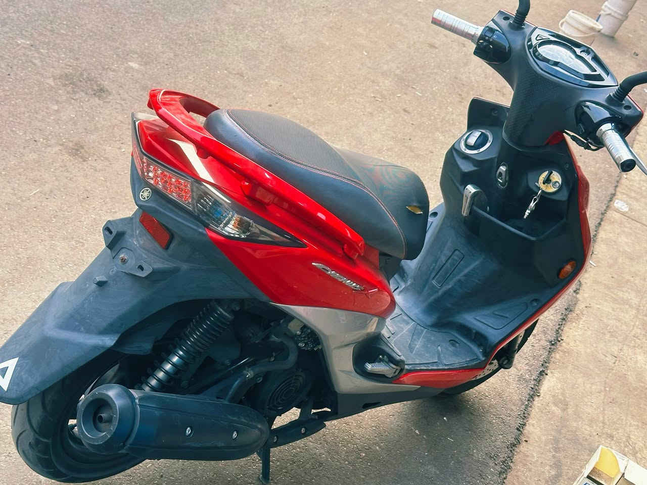 للبيع سكن. لد الدراجه جديده لوك بل كارتون تجي شوف بعينك اذا بيه برغي مفتوح تاخذه بلاش وتروح ماخذه 16 ورقه الله شاهد قفل قفل بدون عمله 12 ونص ماشيه 34 مكاني كاظميه ***********
