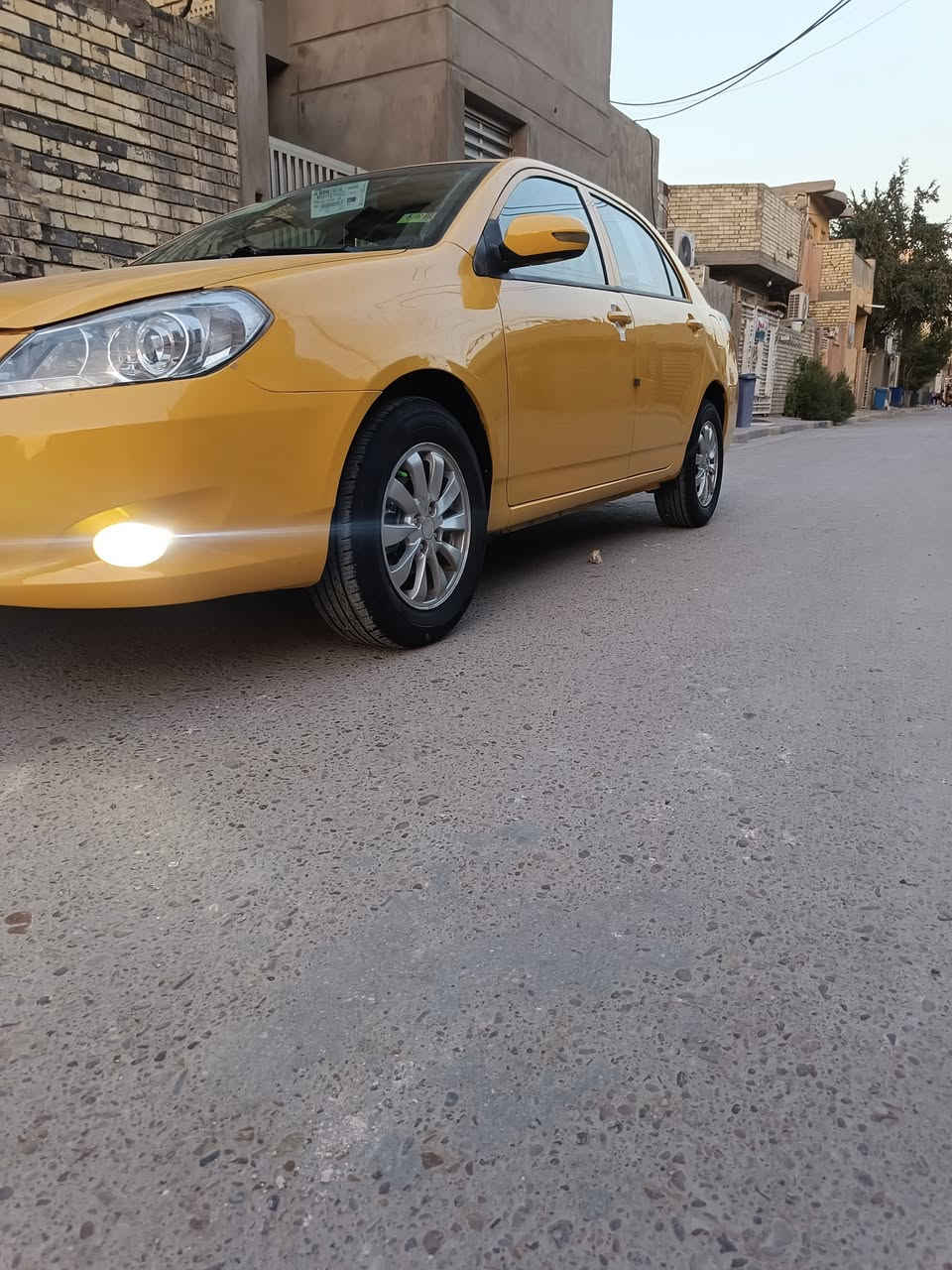 السلام عليكم بي واي دي موديل 13 مكينه وكير كفالة صدر امامي خلفي تبريد تدفئة شغال تخم تاير مكفولة من الضربه والتبديل صبغ بيهه مكانات ابيع احزام سنويه جديدة هيئة مصفرة السعر 60بيهه مجال شي قليل عنوان بغداد العبيدي الرئاسة ***********
