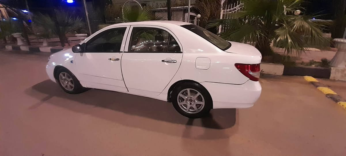 سلام عليكم بي وادي 2011السياره مصبوغة حزام السياره مكينه وكير لانسر ياباني بلادي جدد كهربائية شغالة كله حداديه تخم تاير نضيفه السياره جاهز السعر 38وبيه مجال مكان بغداد رقم ***********
