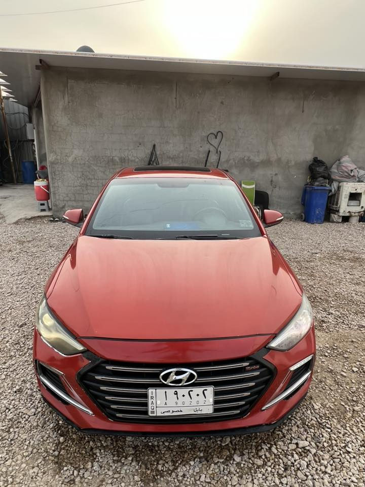 سلام عليكم
النترا موديل 2018 (سبورت )

وارد امريكي حادث بنيد وجاملغ صبغ بدون دواخل 

والباقي كفالة عامة 

ماشية 124الف كيلوا 

رقم بابل وتحويل مباشر 

فول مواصفات السيارة اعلى فئة سبورت 

مكينة 1600تيربوا 

كير ومكينة وحدادية سليمات 

فتحة سقف 

بصمة وتشغيل عن بعد

كشنات جلد ورادار امامي وجانبي 

وبقية المواصفات المعروفة 

مكان السيارة بابل المركز 

السعر ب124 وبيها مجال للشراي 

للاتصال *********** 

اعتذر عن المراوس بيع فقط
