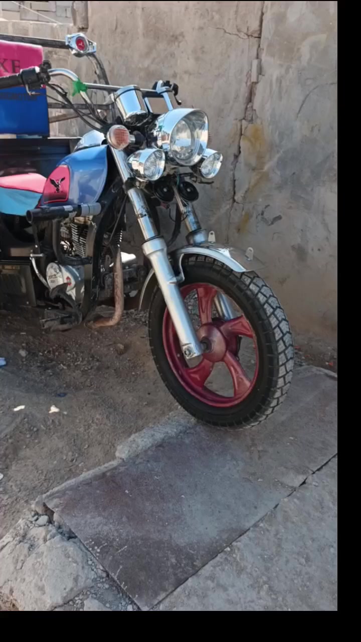 سلام عليكم ستوته للبيع تعمير الشاصي موديل 2010
وباقي 2021 صدر كله 2025
أوراق بسمي مكاني شارع النجف يم عمود 1262 السعر 850وبيه مجال بصيط


**إذا كنت صاحب هذا الإعلان وتريد حذفه لأي سبب، رجاءا أرسل رسالة إلى الدعم الفني**