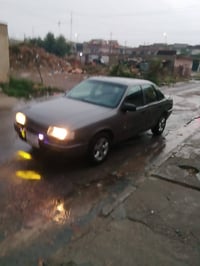 موديل ٩٣ • سيارة