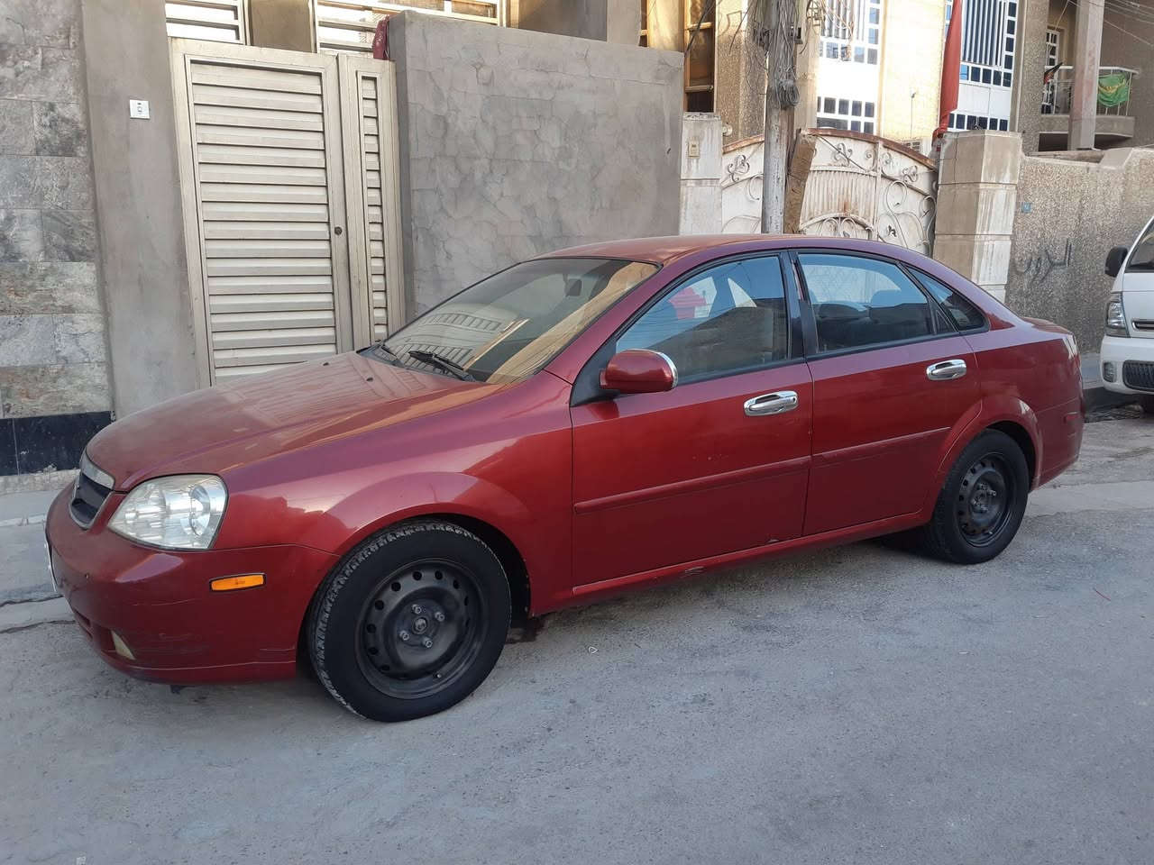 للبيع فورنزا ٢٠٠٧ مكفوله من كل شي ضربه صبغ على وضع الشركه ماشيه ١٢٥ الف مايل تبريد ثلج محرك حاويه كير تمام صدر نص عمر نقصه مشط استيرن جبن والجويتر مرات يراوح بالتبريد تخم تاير 
بيه منظومة غاز انسه الدوانز رقم بغداد باسمي 
مكانه بغداد الأمين الثانيه ***********
السعر ٦٠ ورقه
