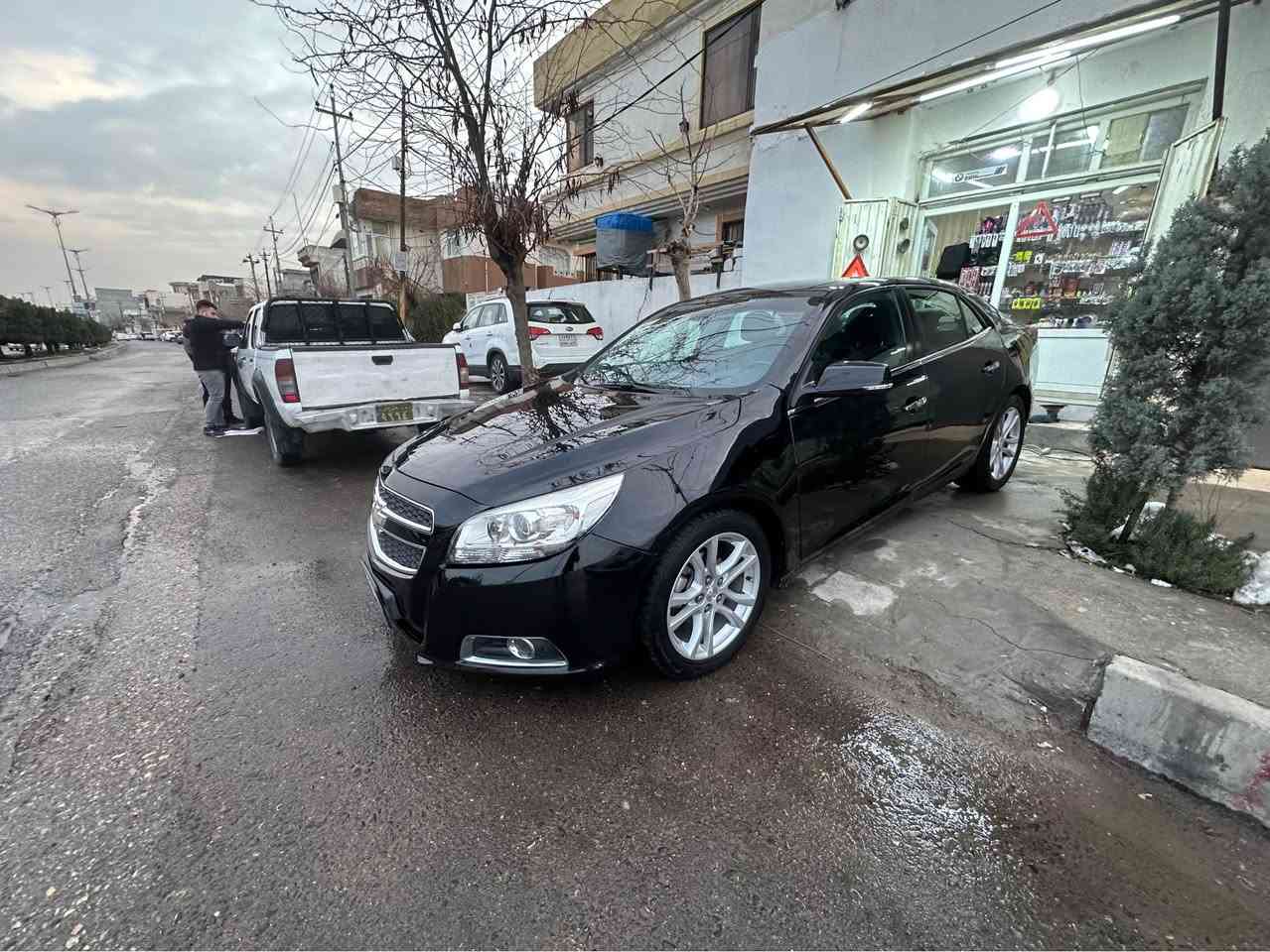 chevrolet malibo 2014
ماليبو  براوه يه  ٥٥$
كير اوتوماتيكو عاديوسبورت 
مه كينه مه رغوب ٤ بستون 2.5
كوشن جلدو كاره باو هه رجواركوشن هيته ر
بريك به سمه واوينه اوتو له كه ل به ك اخه ويت دزه فول
كه رميو بريكو كاره بايى به شه رت
جامى بيشودوا هه لكيراوه جوار تايه ويلى لوكى له زيره
كيرومه كينه به شه رته *********** السليمانية, العراق
