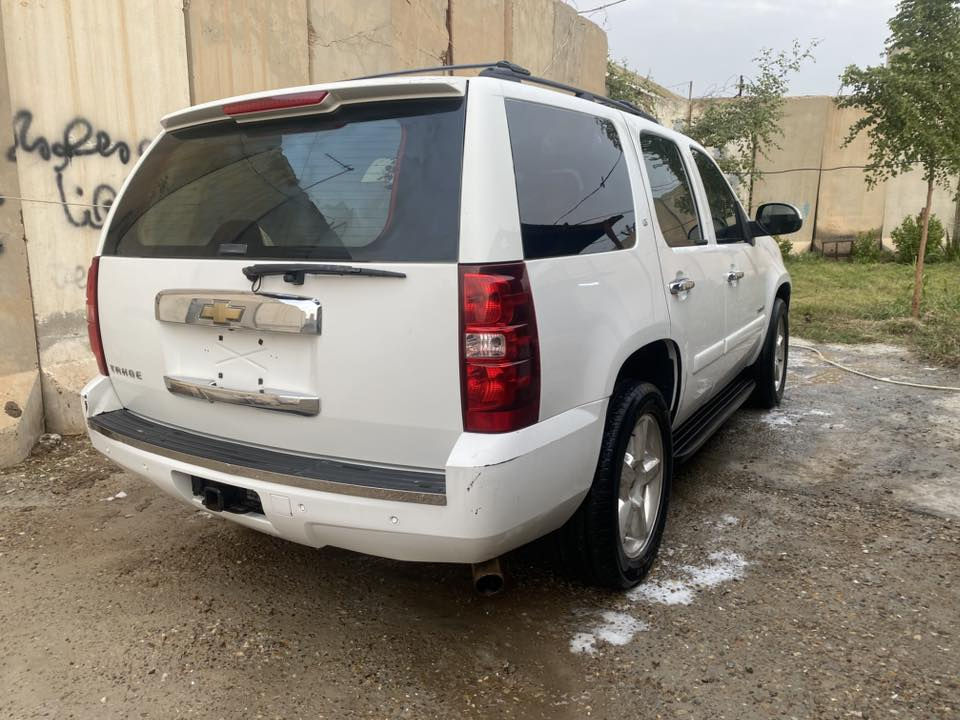 تاهو خليجي  2009 خليجي LT  مكفولة من الكصه والعشاير دخول جديد تبريد تدفئة تحكم ستيرن شاشه ويل كروم سيارة تخبل دواخل بيجي غرفه جديدة سيارة احلى من الصور 
بيع او مراوس بتاهو سودة مكاني بغداد السعر 80
***********
