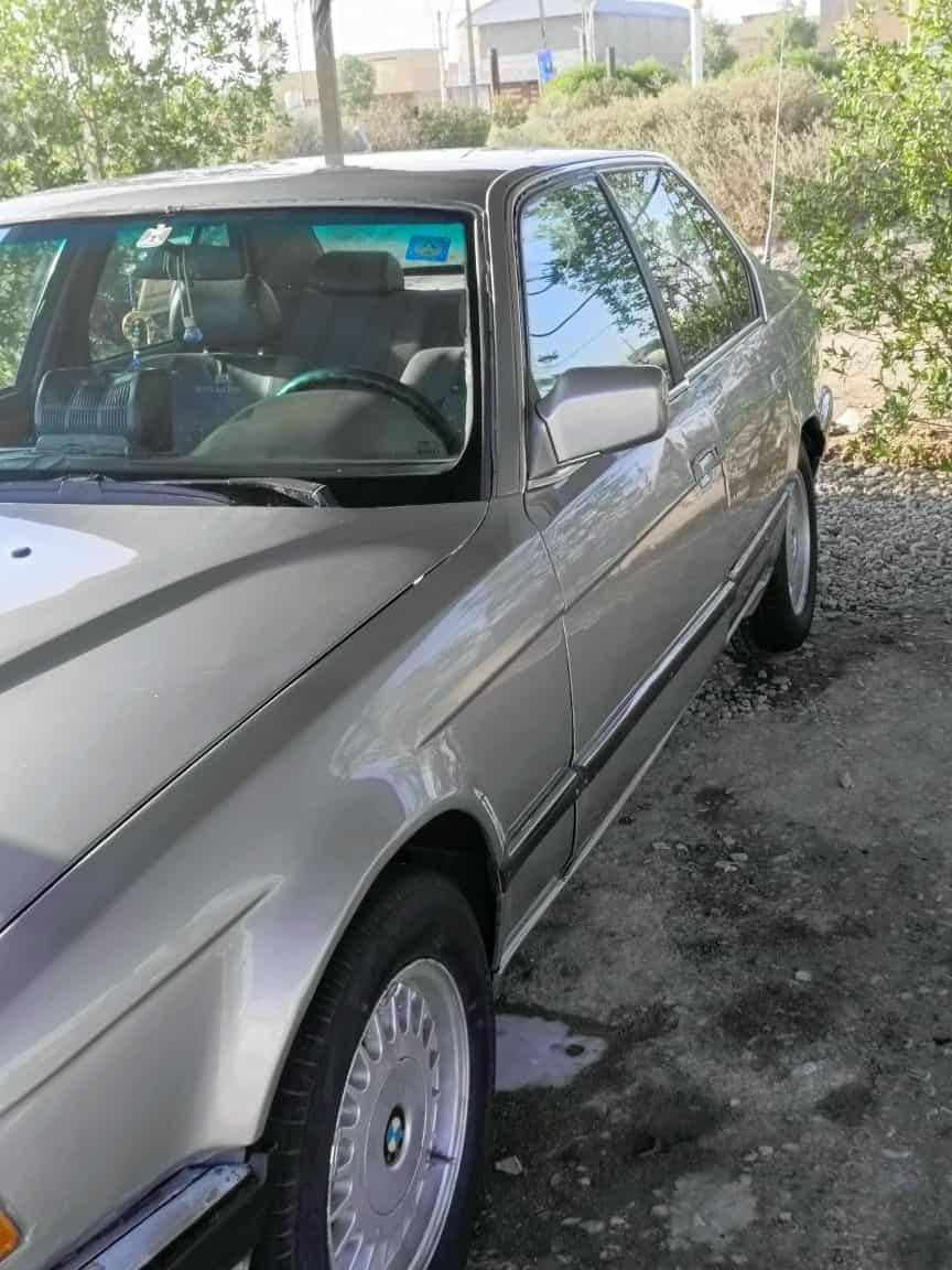 بي ام 735 صبغ جماليه بدون ضربه جاهزه تبريد كير محرك اكسن حداديه كهربائيات كله شغاله ومكفوله بااسمي تريد وكاله تريد تحويل مكانه ذي قار الشطره اتصال او واتساب *********** ناصرية, ذي قار
