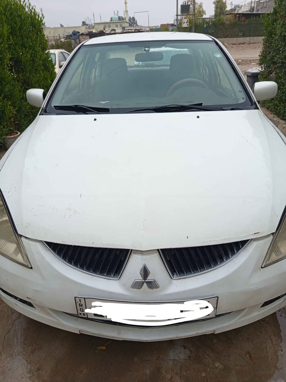 لا نسه ر 
٢٠٠٧ 
سه نه وى نوى 
ره قه م باريك 
گير و مه كينه به شه ر ت 
پا رچه كان بونيت سبوخ 
سحر ٧٩ و مه جاله كى كه م ز.م *********** أربيل, العراق
