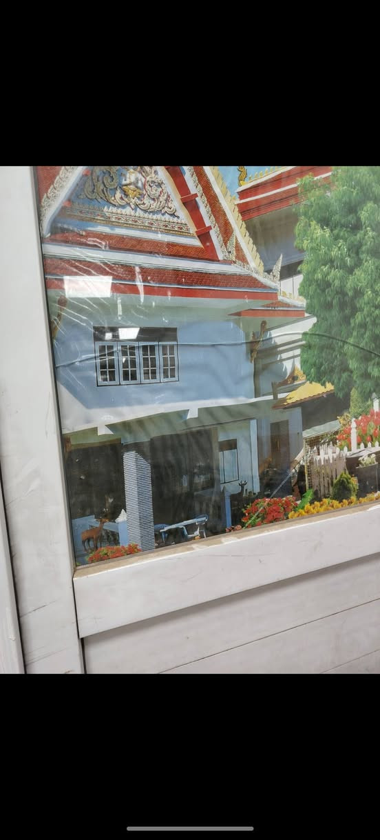 سلام عليكم اخوان باب المنيوم للبيع نضيف كلش سعره ٣٥.                                  
وباب خشب ارتفاع ٢متر تقريبا مع الجرجوبه سعره ٥٠
مكاني ميسان
*********** الميمونة, ميسان
