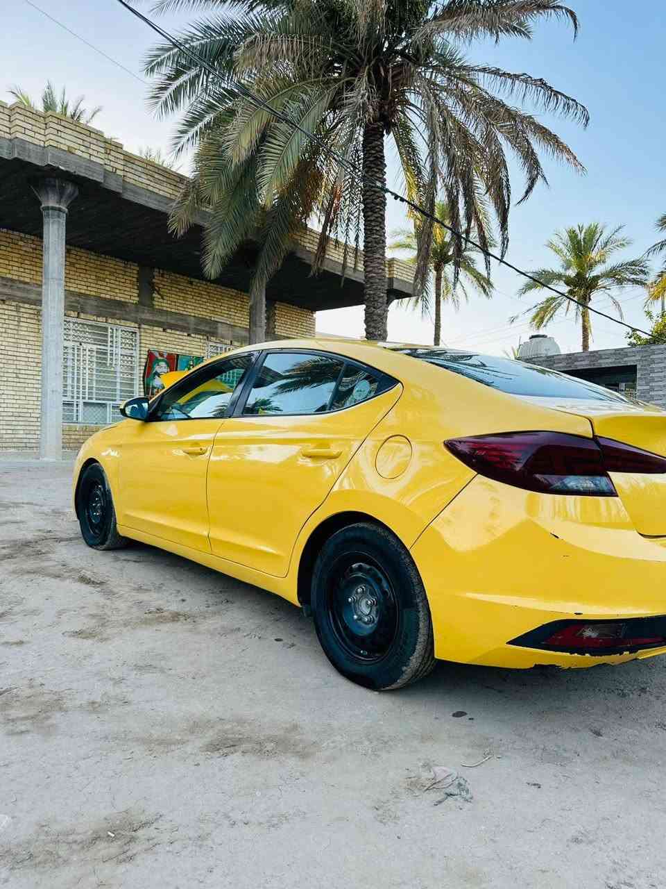 السلام عليكم النتره مديل 20رقم بغداد انكليزي بسمي مكينه 2000دوش لا تبخير ولا تنقيض كير اي تي تبريد منضومه كامله حداديه اماميه وخلفيه جديده حادثه جاملغ خلفي بدون داخل وا بيه خشم لبنيد فقط سياره جهزه وا مكفوله من داخل الرقم(*********** ***********)
