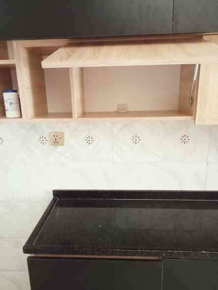 كاونتر تفصال جديد خشب ومرمر ثلاث امتار مع سنك وملحق مترين ونصف مرمر ابواب جكات خلاط حفر السعر مليون دينار الشعب حي التجار الاولى مقابل متوسط الجندي الباسل هاتف ***********
