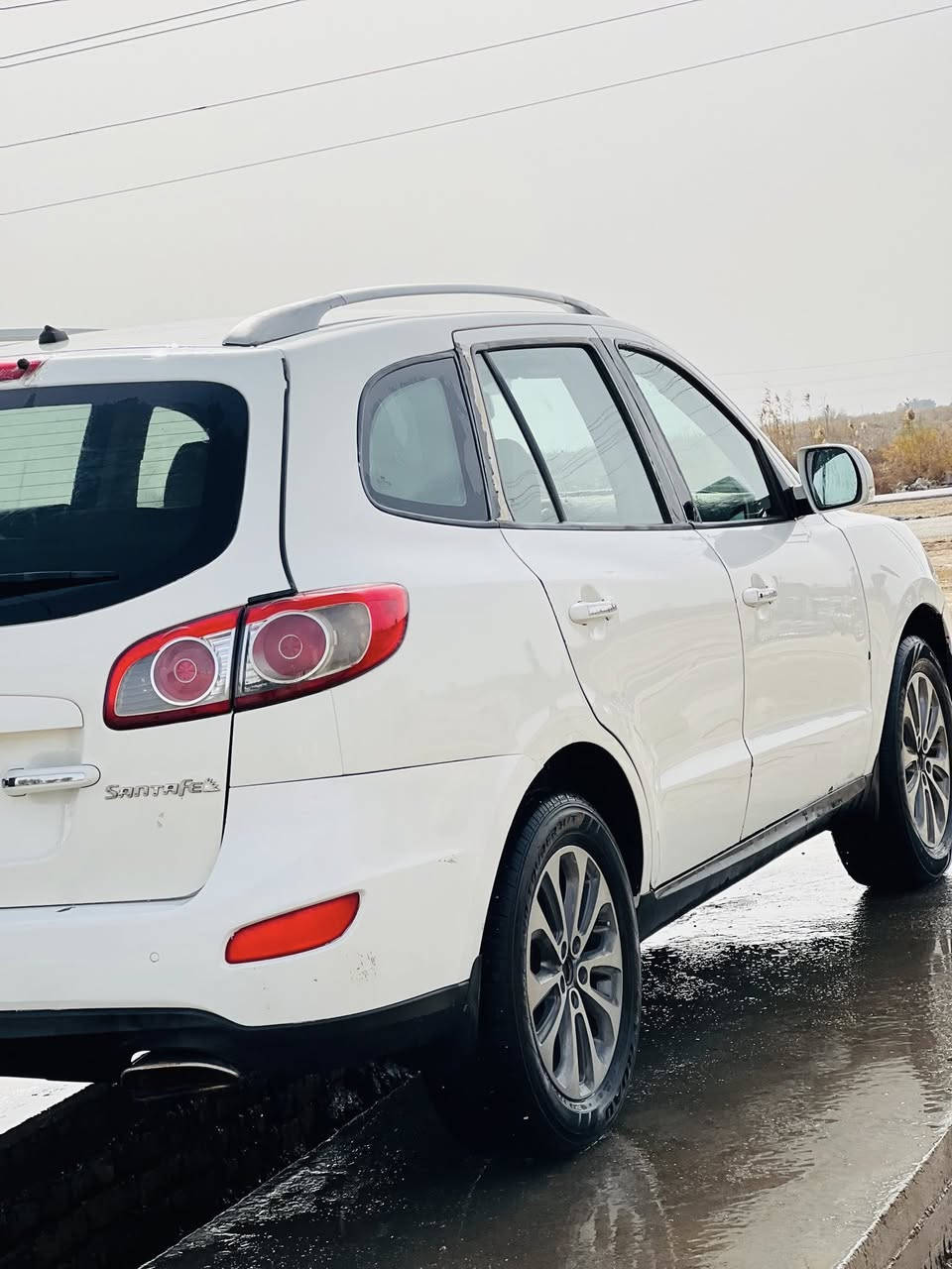 السلام  عليكم سنتافي2012 رقم  واسط دولي باسمنه ل28  فول موصفات 1/1محرك 6v الموصفات بصمه  3 قطع تبريد فتحه كشن كهرباء تبريد بيانو 7 راكب مكفوله من العيب الشرعي لغود شواصي مكفوله  سياره متجايه تجيه بسيطه السعر 118 بيها مجال  
حداديه تخم تاير شرط فول جاهزه السياره مال جناي 
مكان السياره ناصريه قلعه سكر 
***********
