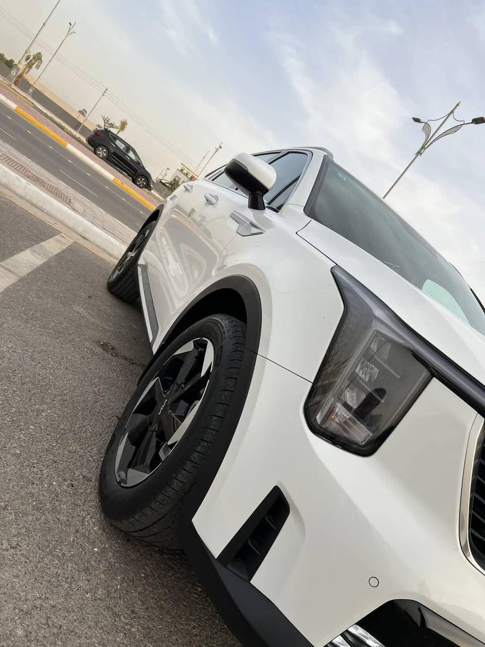 سلام عليكم للبيع كيا سورنتو 2024 خليجي رقم بغداد  ضمان شركة الدولية ماشية 
37 الف مواصفات فول عده  البانوراما
شاشه متصل 
مكينة 6 سلندر كير ماوس سايد بريك كهرباء  
بصمة 7 
كشنات كهرباء  
حساس امامي خلفي  
4 وضعيات قياده
 مانع انحدار بردات خلفية تبريد مناخي
مكاني كربلاء 
***********
***********
سعر310
وبيهه مجال
