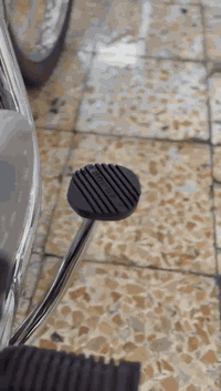 سلام عليكم   نامه اربعه كير للبيع مديل 2025 اصولي وكيلها عباس العارضي الدراجه كامله من كلشي ماناقصها برغي مكاني نجف حي الميلاد *********** السعر مليون و200وبيها مجال حك الجيه
