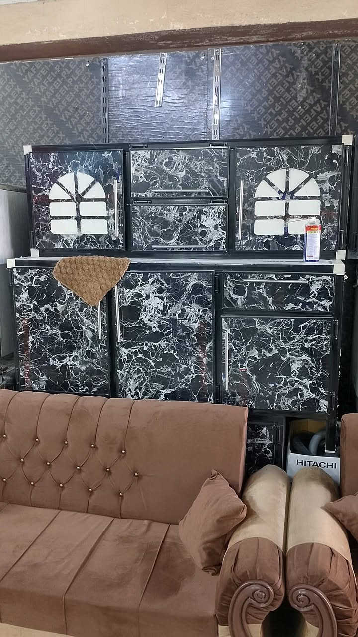 كاونترات جديد احجام مختلفه زورونا معرض السليمانية البيع وشراء الاغراض المنزليه...قادسيه قطعه500.تواصل عل الرقم واتس اب ***********...تجدون مايسركم .ادارة.سعد الامير
