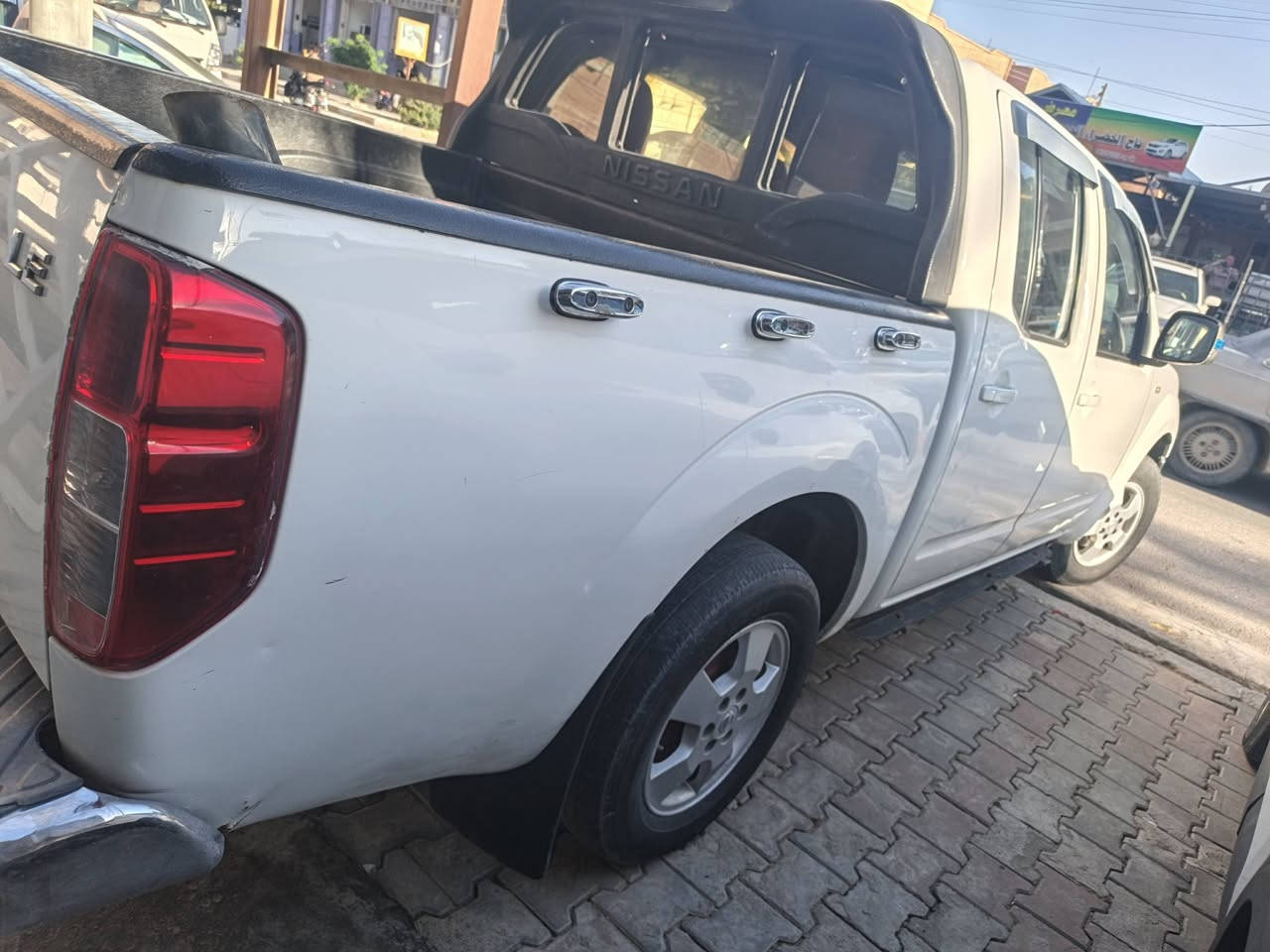 نيفارا موديل ٢٠٠٩
كير اوتو 
كفاله من الصبغ 
بي بارد بسيط باب البدي 
كير محرك تبريد جاهز للاخير
رقم انبار مشروع وطني
السعر ٩٥ مجال بسيط 
***********
‏‪***********‬‏
المكان الانبار هيت
