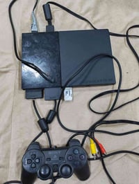 بلايستيشن 2 • شغال • ٢ جوستيك