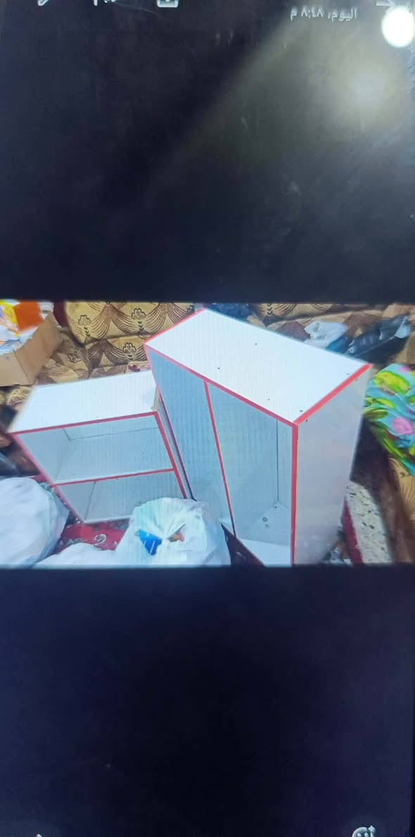 فاترينات mdf تركي مستخدم
القياسات
5 فاترينات متر * 3 
4 فاترينات 80 * 3 
فاترينة وحدة متر و20 *3 
ميز امامي 90 * 3 و 10 
مع قواطعه ومجراته كامل

فاترينات تعليگ
عدد 2 
70*60
متر * 70 
لوح جداري تعليك 120*متر


**إذا كنت صاحب هذا الإعلان وتريد حذفه لأي سبب، رجاءا أرسل رسالة إلى الدعم الفني**