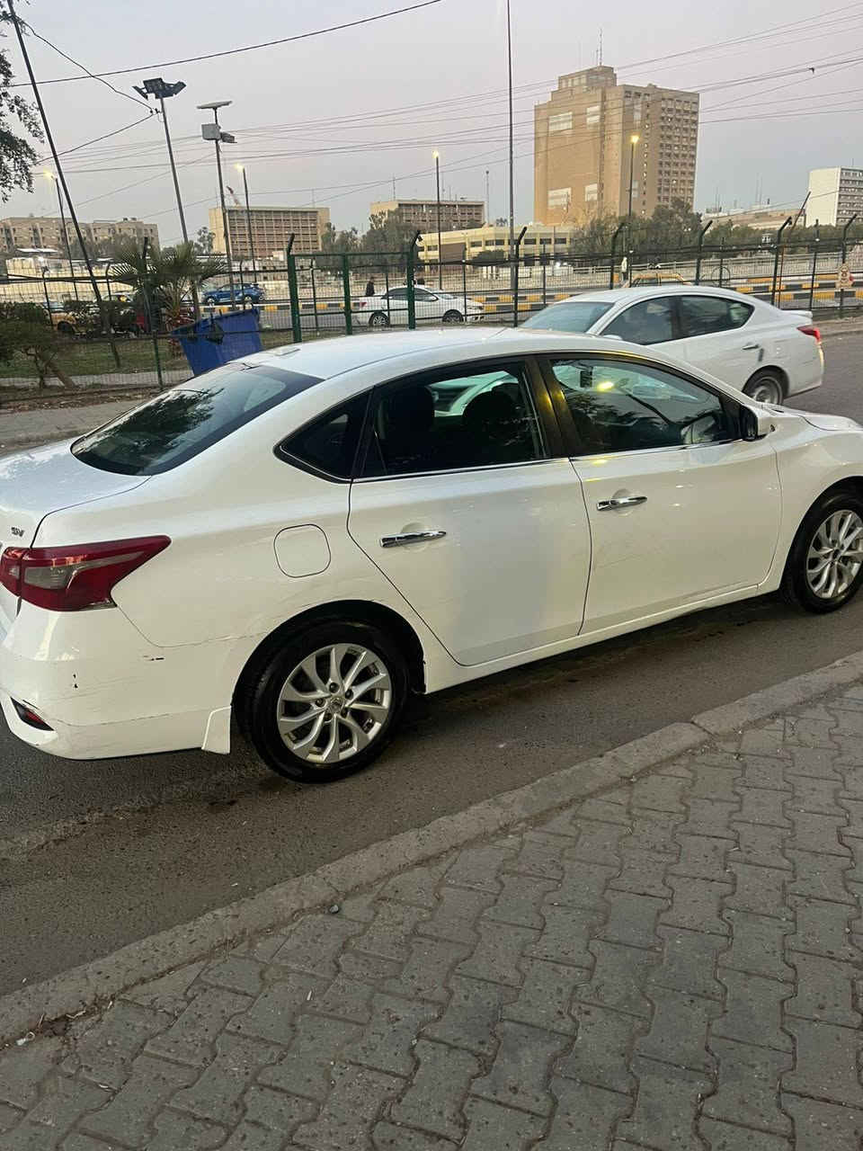 نيسان سنترا SVموديل 2019واردامريكي حادث جاملخ اوبنيدماشية182رقم بغدادهزةجديداوسنويةلحد2030سعر107بي مجال اتصال ***********
