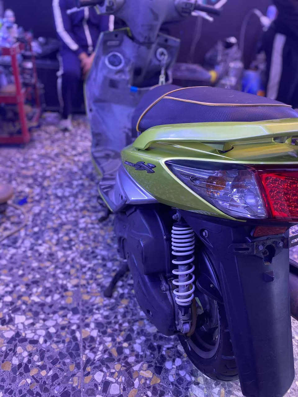 سلام عليكم دراجه سكنس فحل لبيع دراجه مكفوله كفاله عامه اي نقص مابيه مكاني بغداد لشعب ***********
