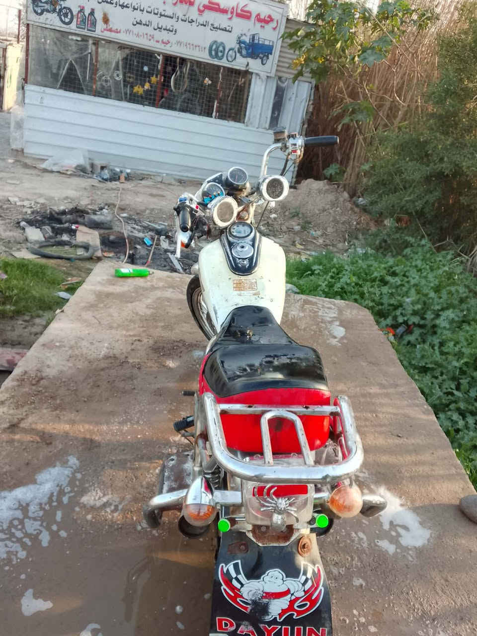 جني كامله نضافه فول كهربائيات شغاله اوراق كامله ب250 بيها مجال قليل ***********
مكاني تقاطع قدس
