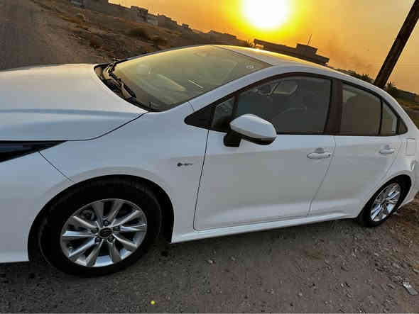 كورلا ٢٠٢٤ فول على اضافات كشنات مدوشمة وارضيات جلد وصندوق مغلف جلد وعليه تغليف على جام واقي حرارة 
سيارة بيها تكحيلات بالدعامية وعلى كد اصبع بارد بالباب ونفس الباب اكو رصعه موضح بالصور سائق  ماشية ٣١ الف كيلو باسمي بغداد تواصل رقمي *********** مكان بغداد شارع فلسطين بغداد
