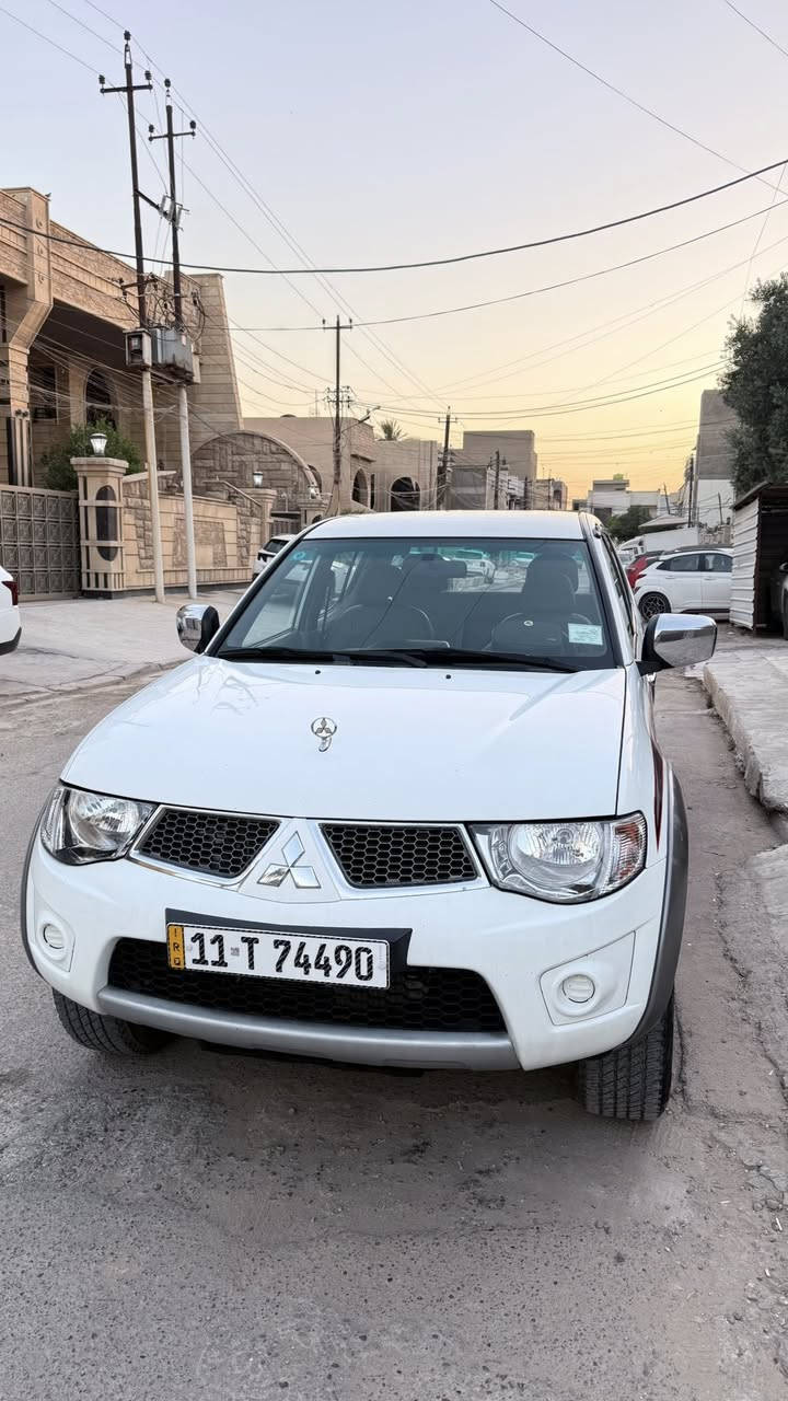 سلام عليكم مسيبوشي بيكم موديل 2015 رقم بغداد بسمي تحويل ثاني يوم سياره على أيدنه جديدة معنى الكلمة متروكه سياره مكفوله من كولشيي كفالة عامة كولشي موضح بلصور سياره جاهزة من كولشي بدون أي مصرف محرك 6 سلندر 
عنوان بغداد/الأمين ثانية/معلمين 
***********
سعر 175$
