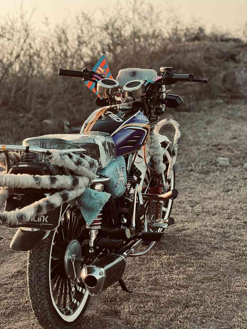 سلام عليكم❤️
دراجه سيفان للبيع 💜

موديل 25 الباب الاول  💜

مكينه ممفتوح بيها برقي💜

الون المميز💜

كهربائيات كلها شغاله دشبول شغال اوراق كامله💜

#المكان ديالى شهربان مقدادية الشراي خاص أو يتصل👋🩵

صلنصه مو وياها

📞📞***********📞📞
