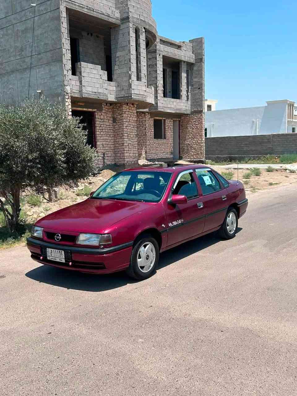 🚗 للبيع أوبل فكترا 1995 🚗
#أوبل_فكترا #سيارات_للبيع #الرمادي #الأنبار

التفاصيل:
✅ الموديل: 1995  
✅ المحرك: 2000cc 💪  
✅ الصبغ: مصبوغة صبغ عام تجميلي ✨  
✅ التبريد: شغال بس ناقصه غاز ❄️  
✅ الحالة: ما ناقصها شي، جاهزة على المفتاح 🔑  
✅ النظافة: مثل الصور وأحلى بالواقع 📸  

💰 السعر: 47 ورقة  
💬 قابل للتفاوض بالمعقول

📍 المكان: الرمادي - الأنبار  
📞 للاستفسار: [***********]

